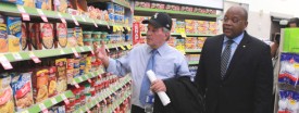 Chicago Mayor Richard Daley tours a Walgreens store at 1533 67th Place in Chicago. (Terrence Antonio James/Chicago Tribune)