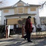 A vacant home in Chicago Lawn, Feb. 16, 2009. (Antonio Perez/Chicago Tribune)