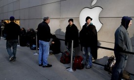 The iPad 2 line formed early outside the Apple Store on North Michigan Avenue. (Phil Velasquez/Tribune)